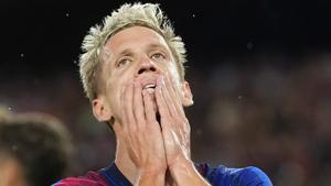 Španski reprezentativac Barcelone je na prodaju, a u Zagrebu s mnogo pažnje prate razvoj situacije